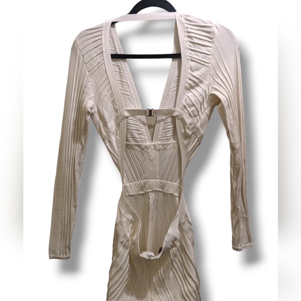 House of CB Arya White Long Sleeve Plunge Neck Stretch Texture Pant Jumpsuit- S - Picture 8 of 14
